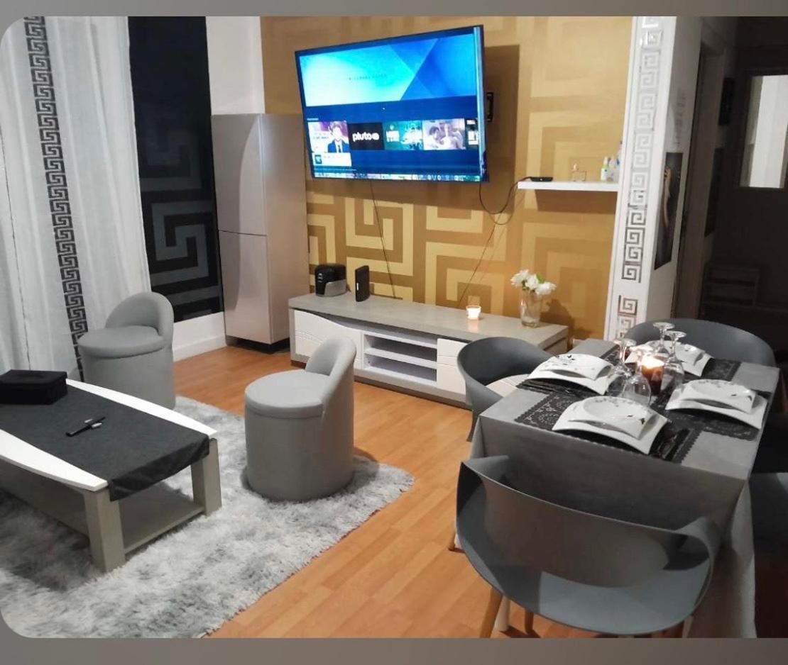 Agreable Appartement Reims Exterior photo