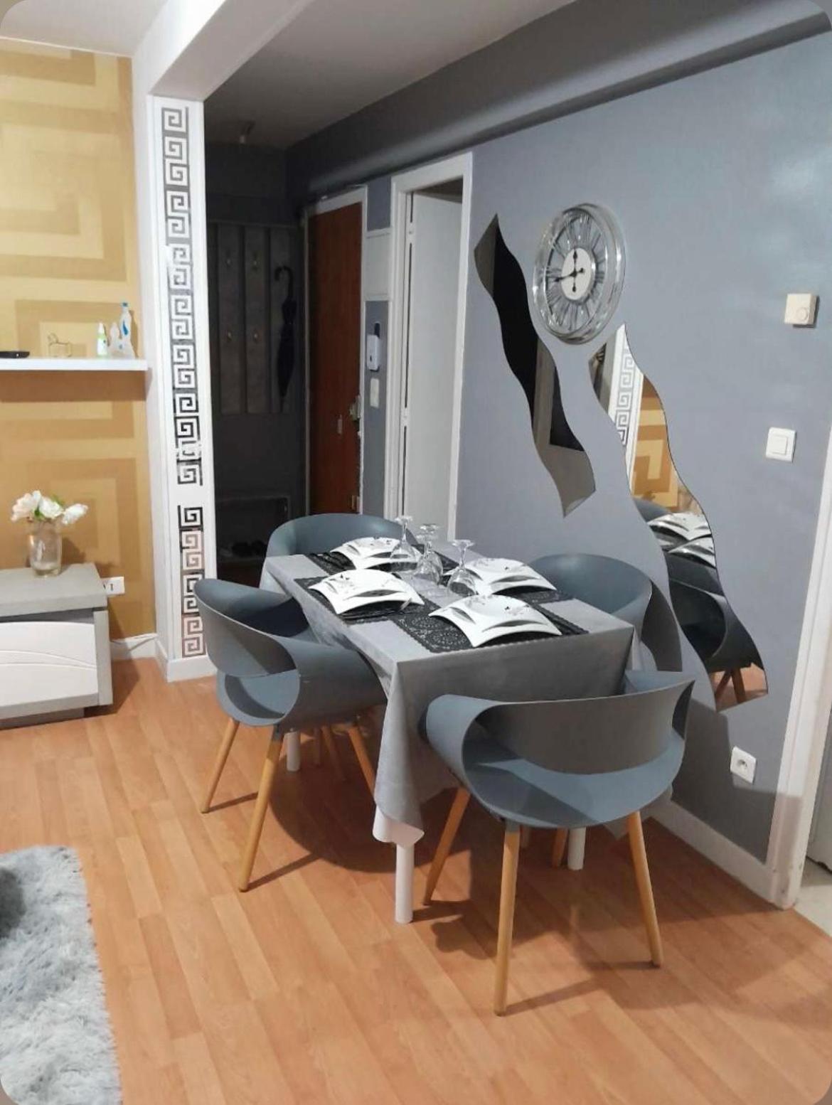 Agreable Appartement Reims Exterior photo